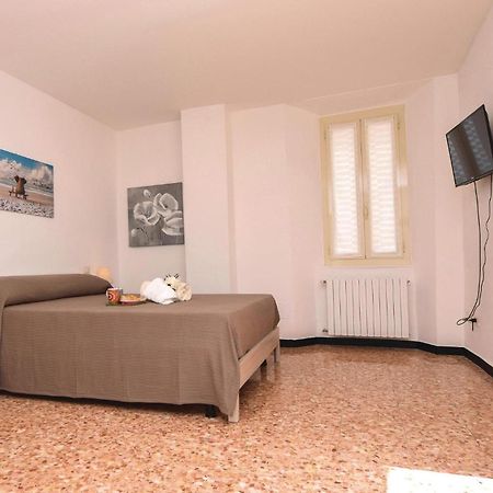Amazing Apartment In Albenga With Wifi Zewnętrze zdjęcie